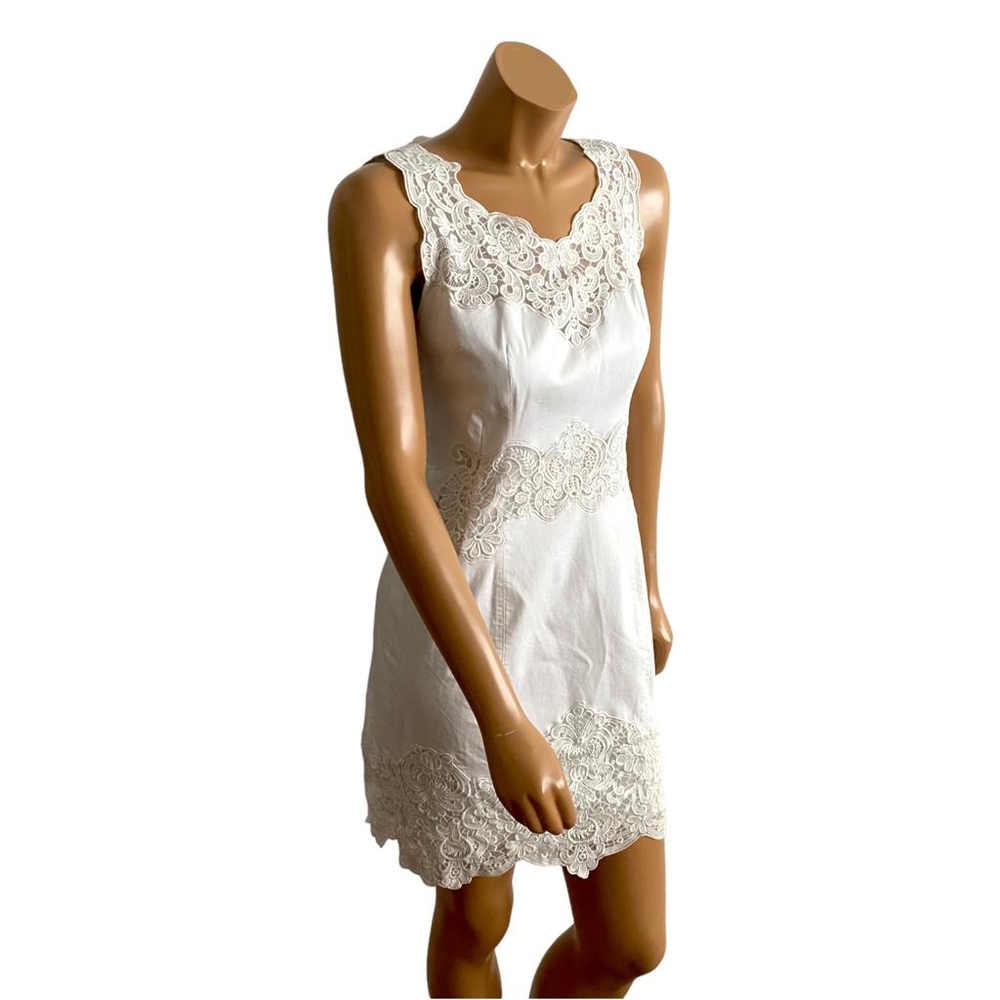 Karen Millen White Lace Dress